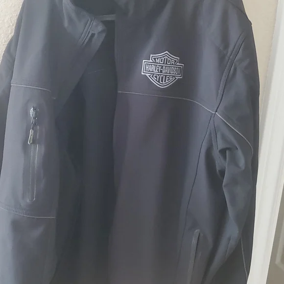 Jacket - Picture 2 of 2